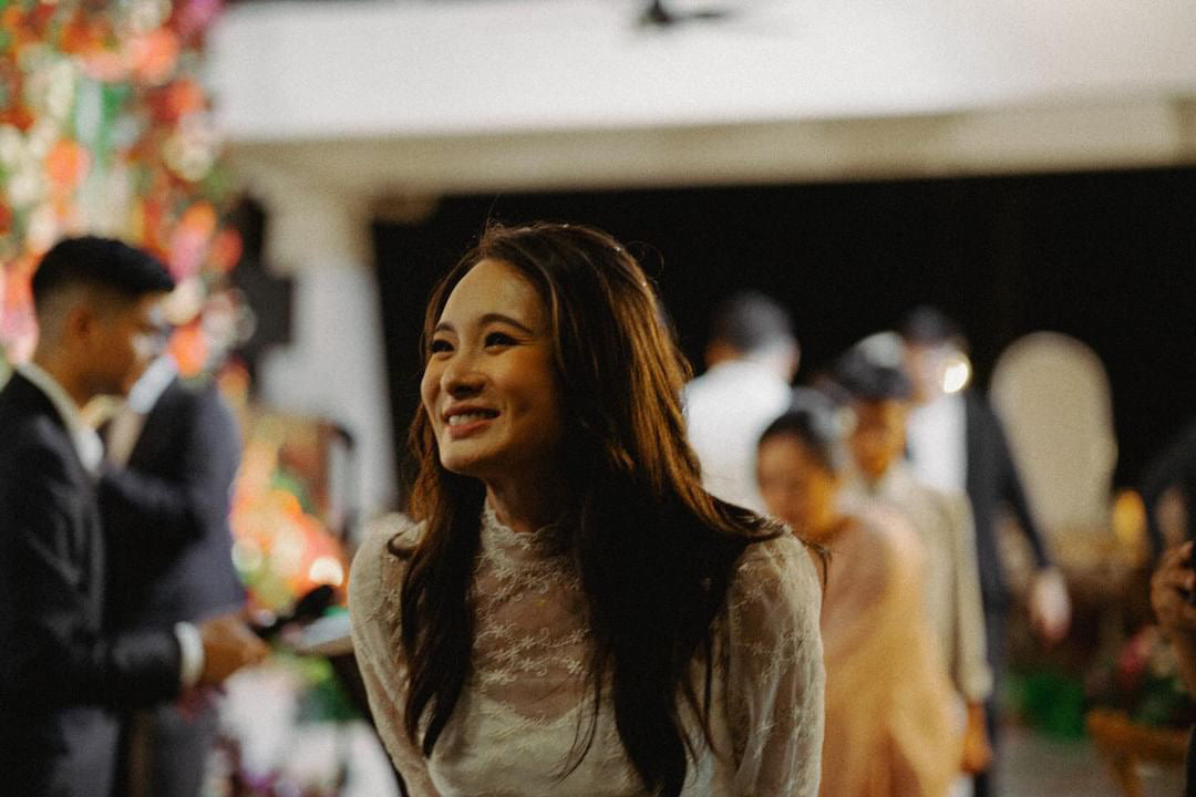 Bride Melissa Low
