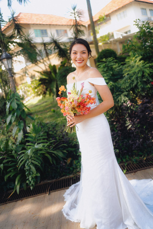Bride Amanda — Minimalist Italian Satin Elegance