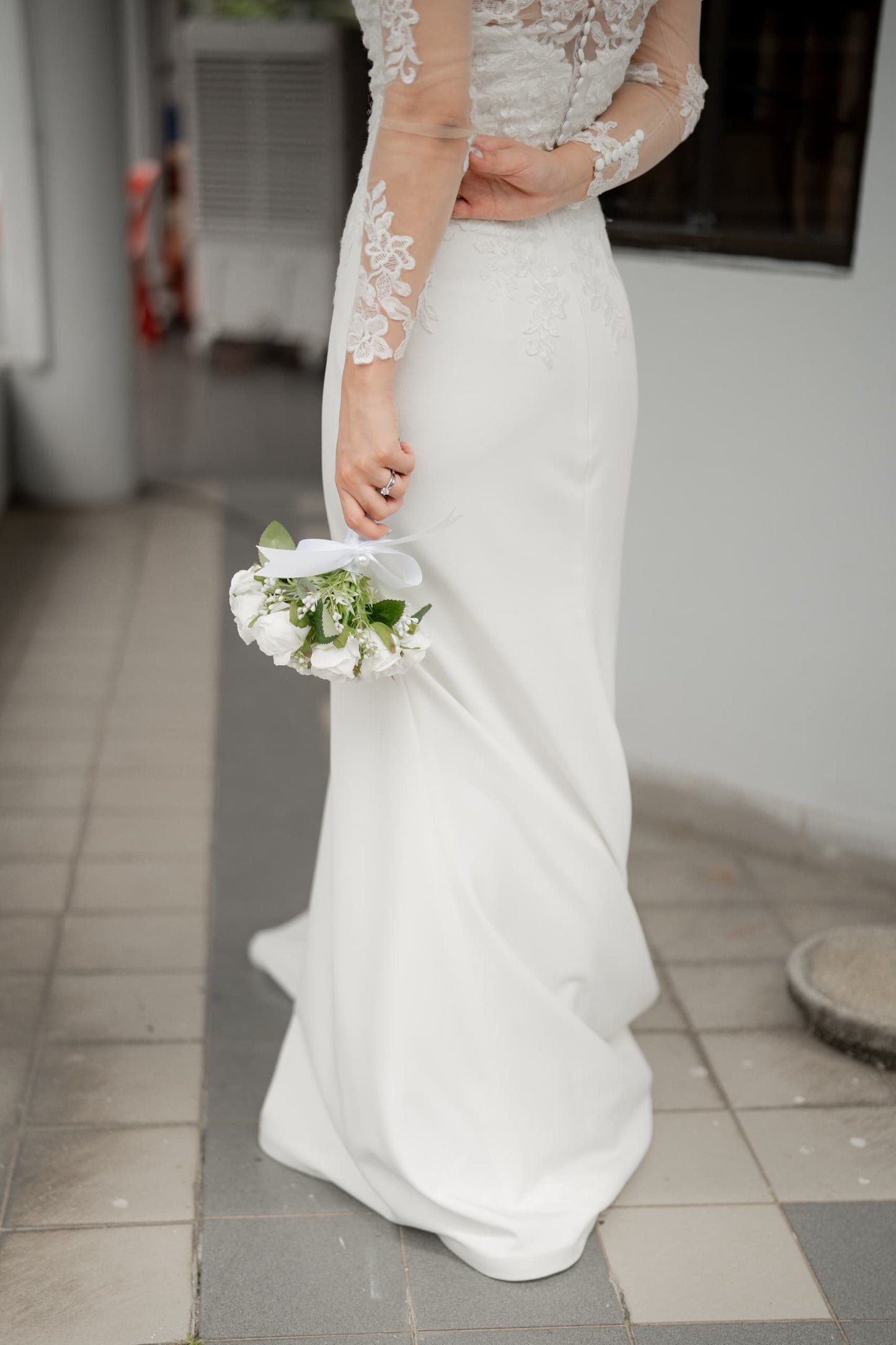 Bride Jayne — 2-in-1 Strapless Gown with Detachable Sleeves