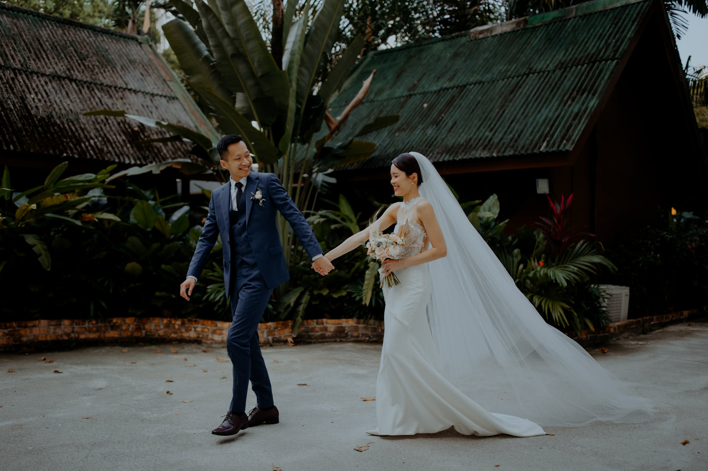 Effortless Edge: LeeLin’s Bridal Duo