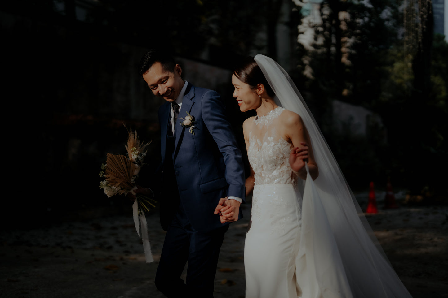 Effortless Edge: LeeLin’s Bridal Duo