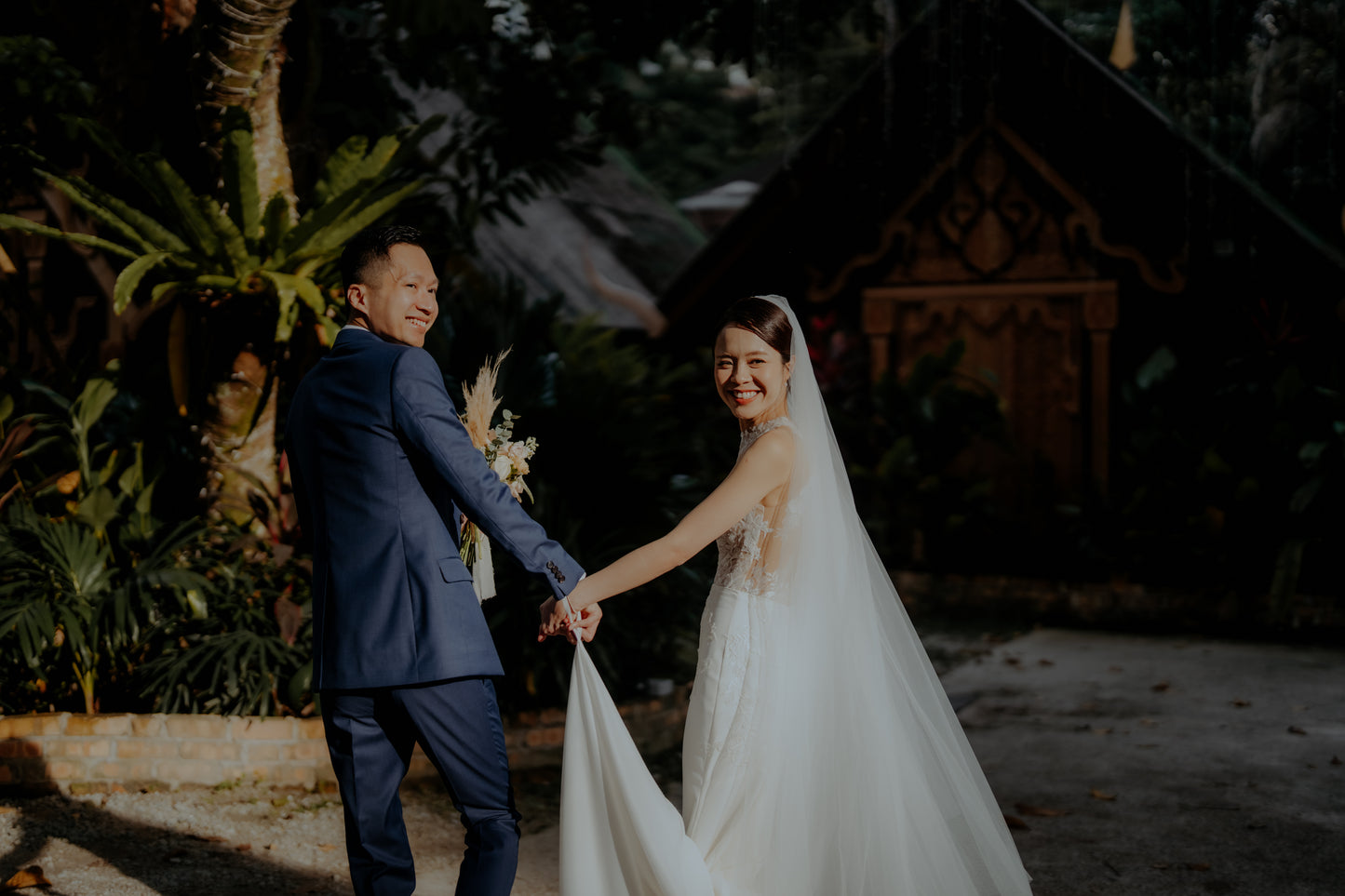 Effortless Edge: LeeLin’s Bridal Duo