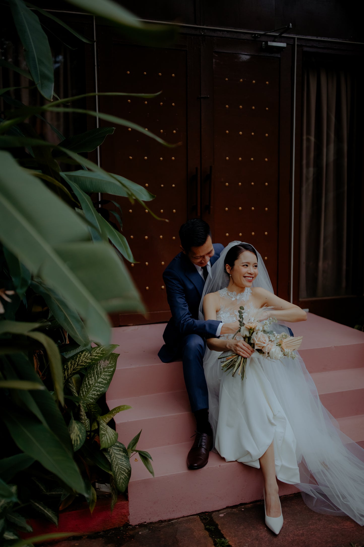 Effortless Edge: LeeLin’s Bridal Duo