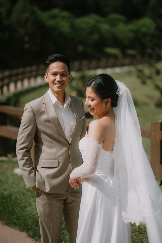 Timeless Romance: Rachel’s Bridal Dream
