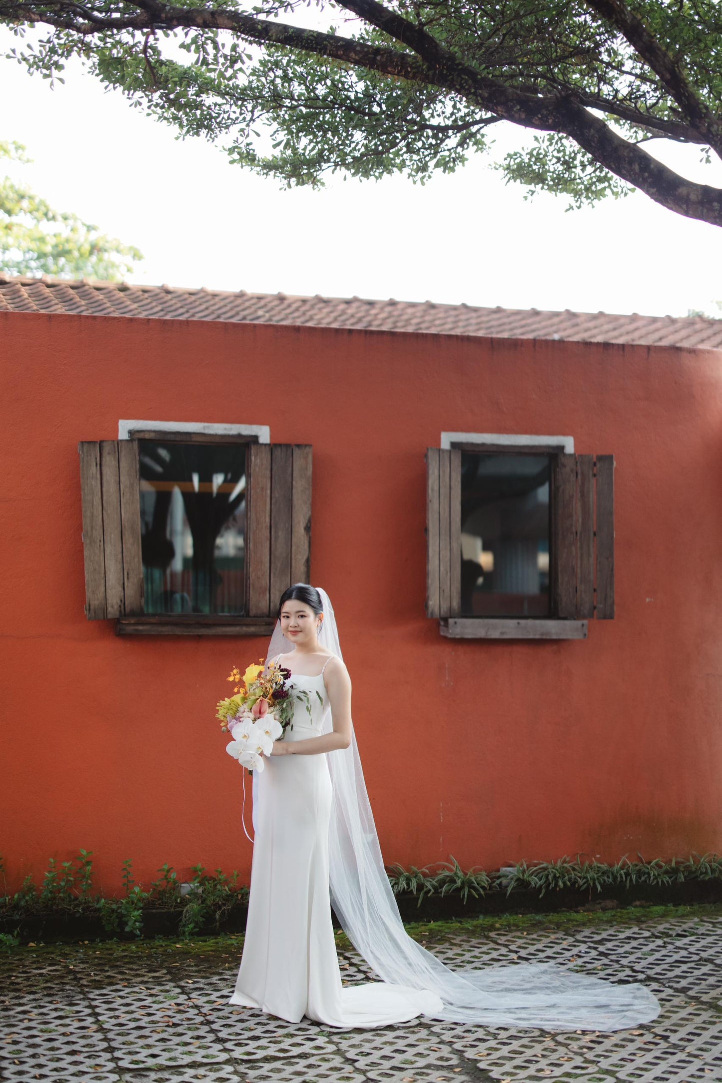 Modern Muse: Faye’s Minimalist Gown