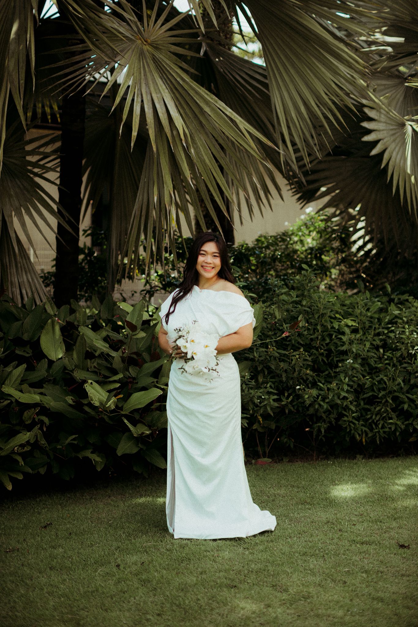 Bride Joji’s Modern One-Shoulder Bridal Gown