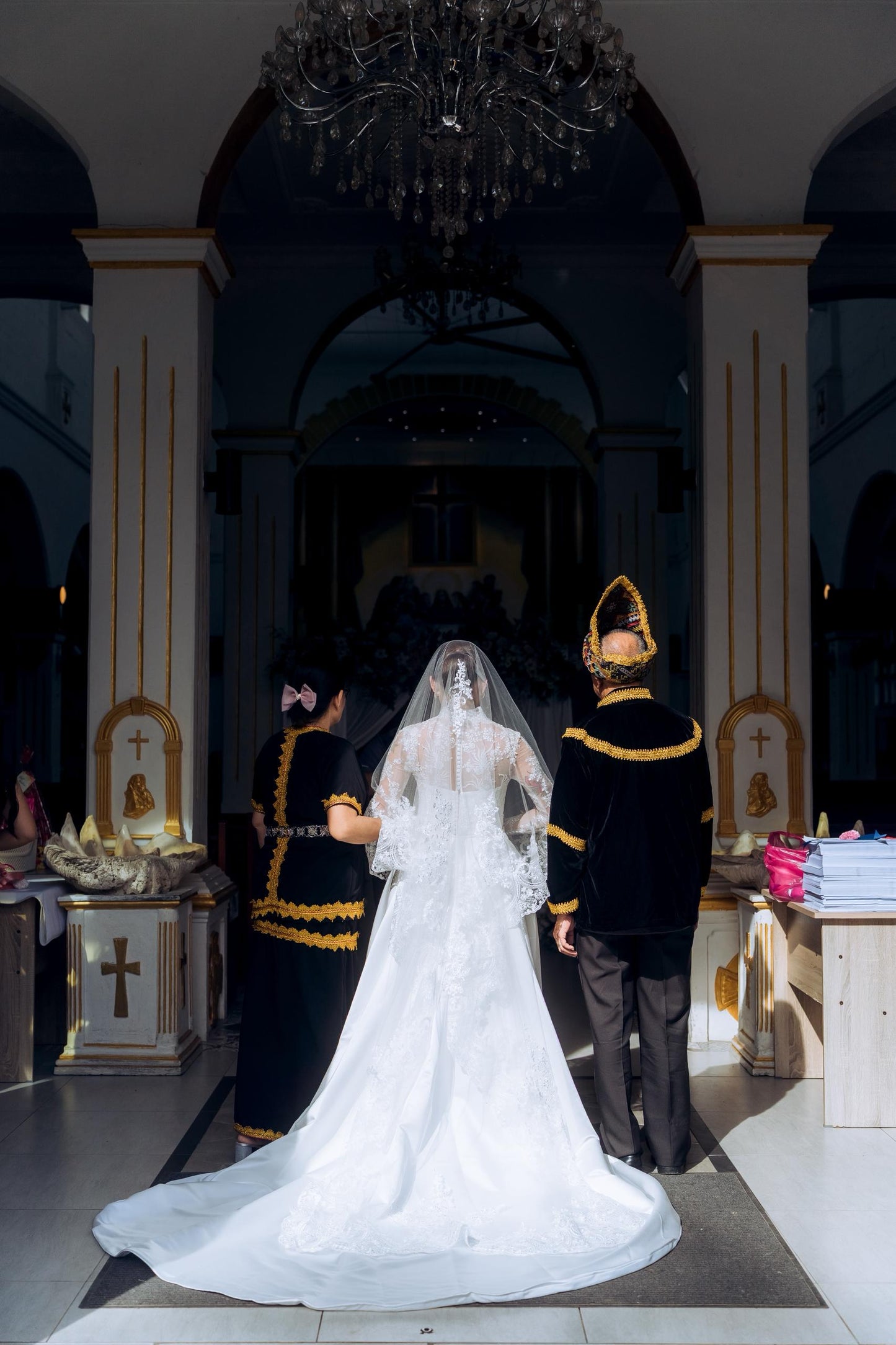 Bride Valerie’s Timeless Long-Sleeve Lace Gown