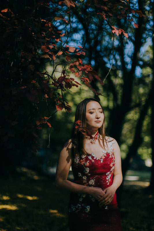 Coastal Grace: Victoria’s Modern Cheongsam