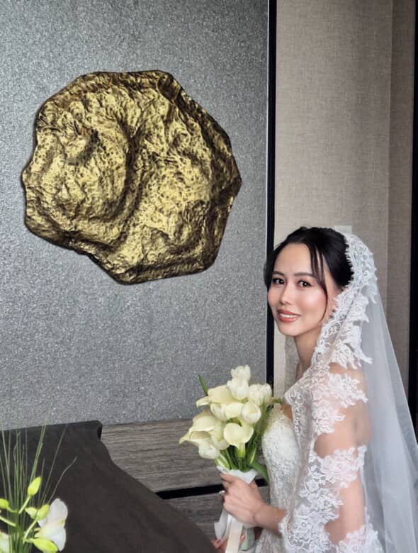 Bride Way Men – Classic Lace Bridal Gown with Versatile Silhouette