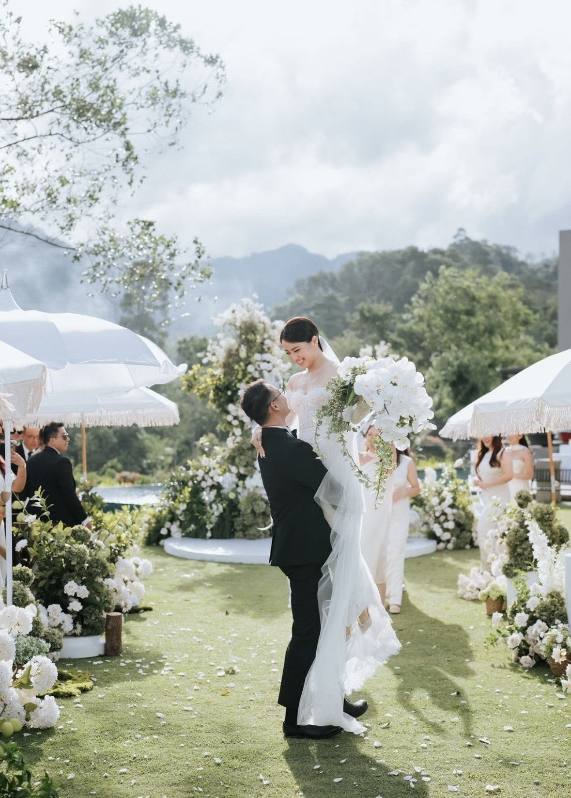 French Lace & Beaded Bridal Gown for Bride Jing Yann