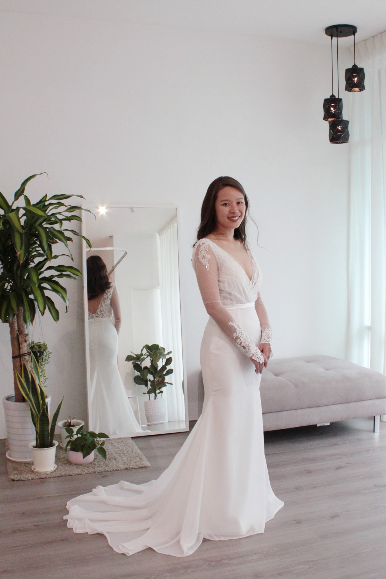 Long Sleeves V Neck Chiffon Mermaid Wedding Dress | Dentelle Bridal Long Sleeves V Neck Chiffon Mermaid Wedding Dress | Dentelle Bridal