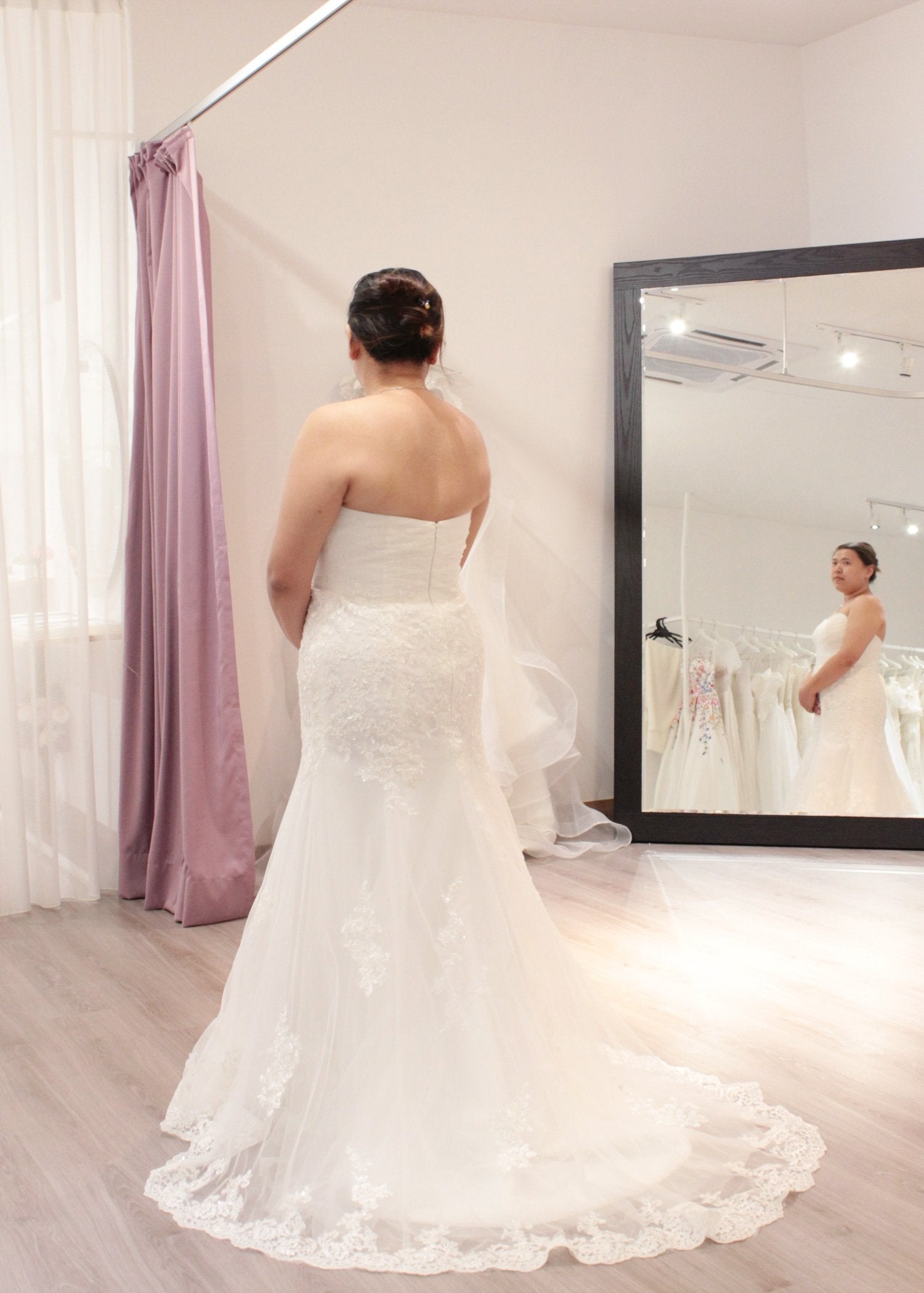wedding gown designer