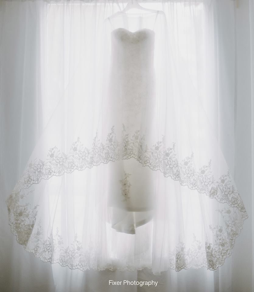 dentelle bridal
