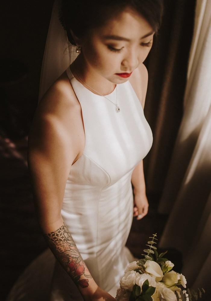 dentelle bridal wedding dress