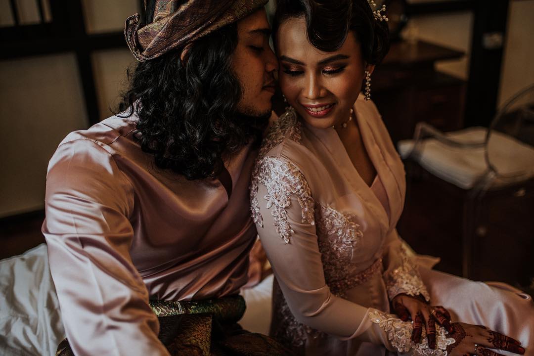 akad nikah dress